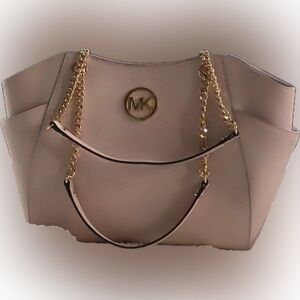 🔥🔥Sale🔥🔥 NWT Michael Kors Shoulder Bag